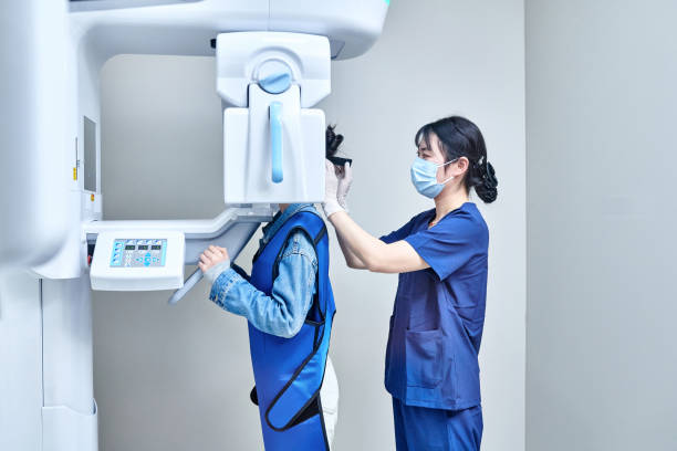 Best Broken Tooth Emergency  in Palm Springs, CA